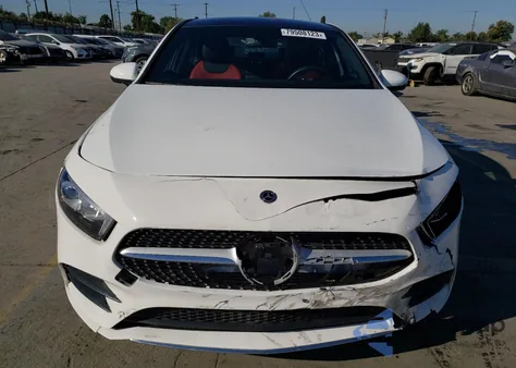 2019 Mercedes-Benz A-Class A 220 z USA, uszkodzony, nr VIN WDD3G4EB8KW020240